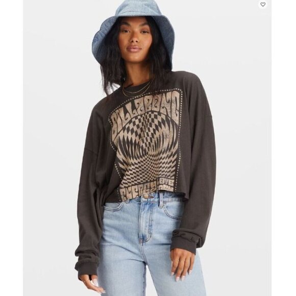 NEW Billabong Graphic Tee XS Oversized Brown Long Sleeve Cropped Womens Top - Picture 2 of 8